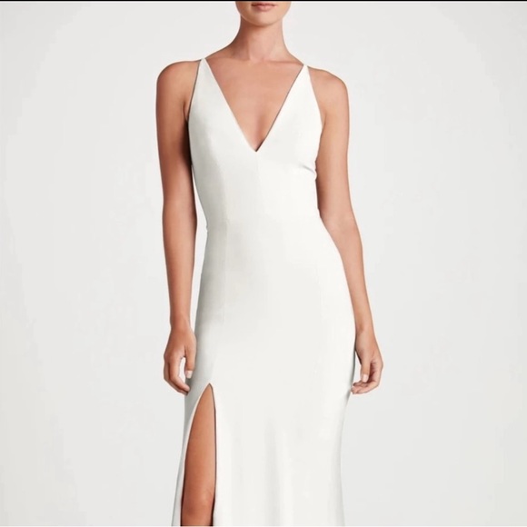 DRESS THE POPULATION Iris Slit Plunge White Gown Dress size small - Picture 11 of 12